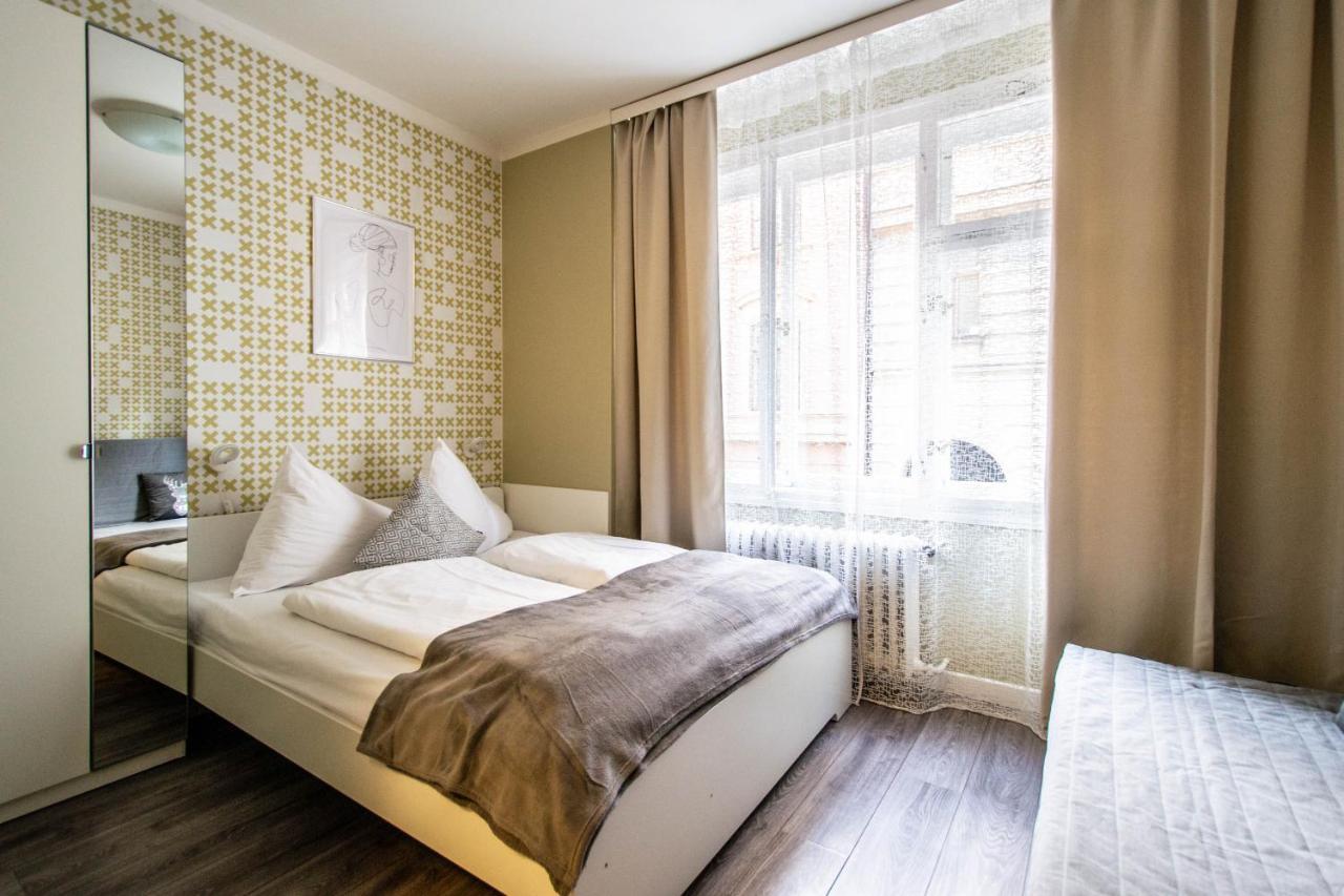 Old Town Rybna Apt By Ruterra Prag Exterior foto