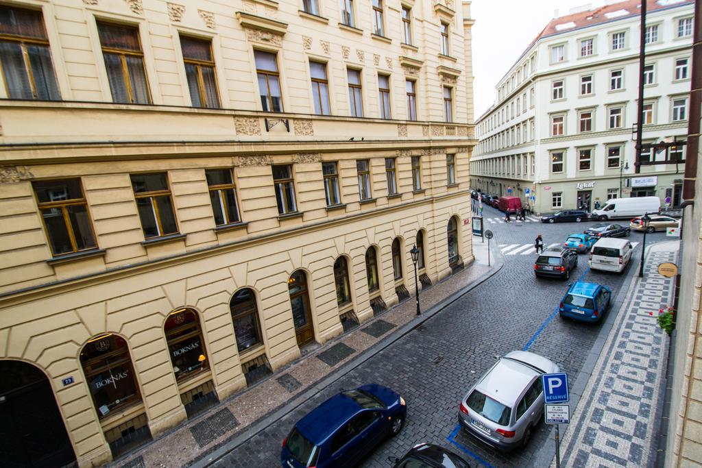 Old Town Rybna Apt By Ruterra Prag Exterior foto